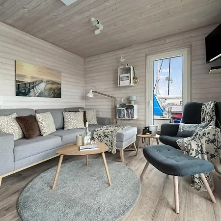 Blabaer - Stern Hausboot Holiday home Egernsund
